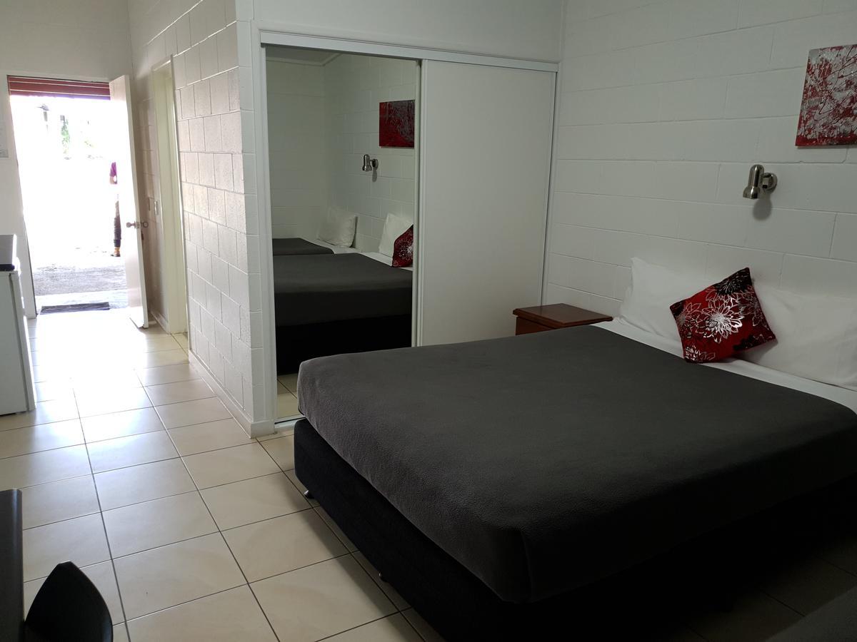 Capricorn Hotel Blackwater Exteriér fotografie